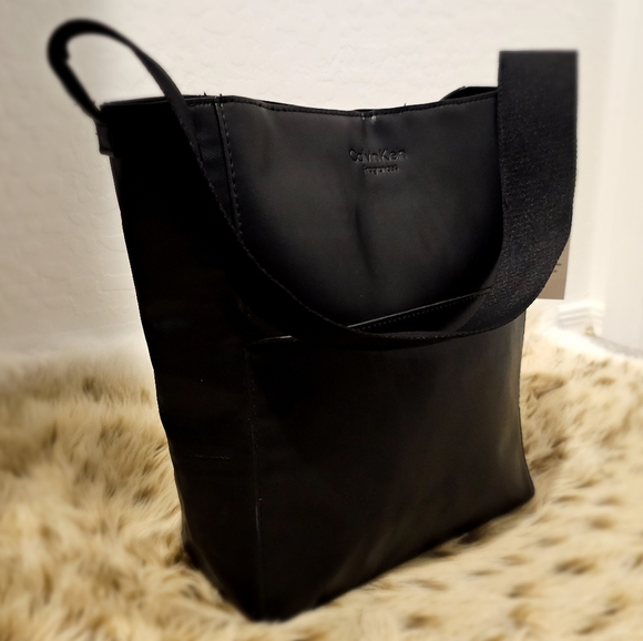 New Authentic Calvin Klein Fragrances Women's Crossbody Tote Bag - Picture 3 of 3